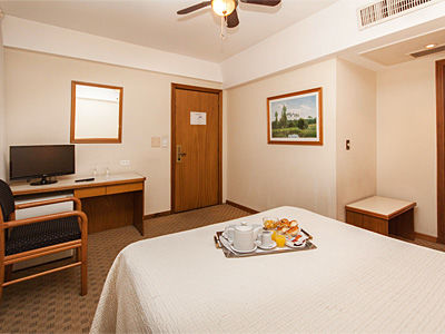 Cuatro Reyes Hotel Buenos Aires
