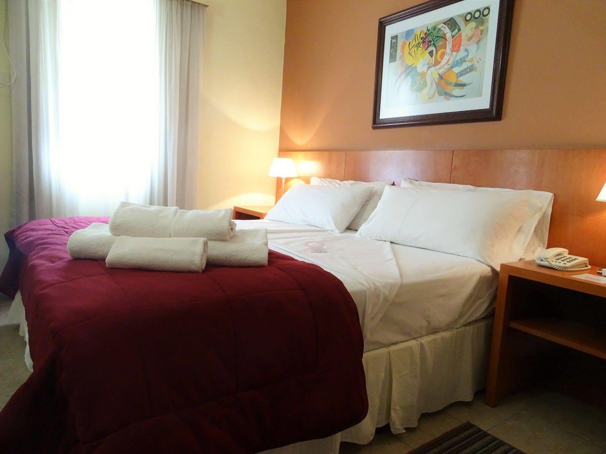 Uthgra De Luces Hotel