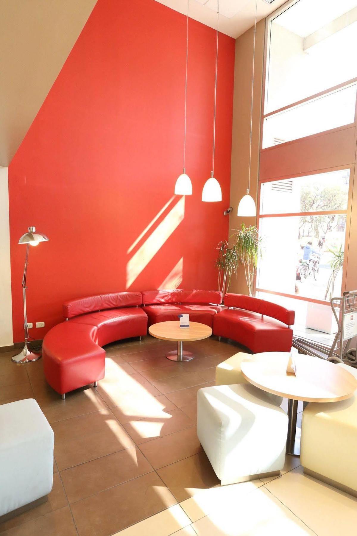 Hotel Ibis Congreso Buenos Aires