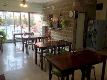 Once Plaza 2*