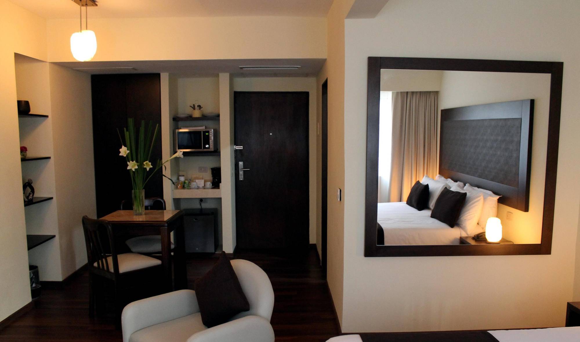 Park Royal Hotel 3*