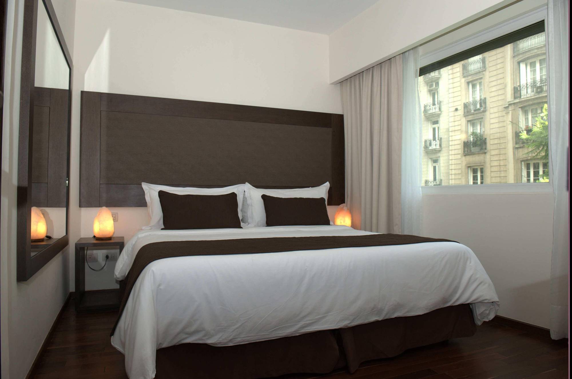 Park Royal Hotel 3*