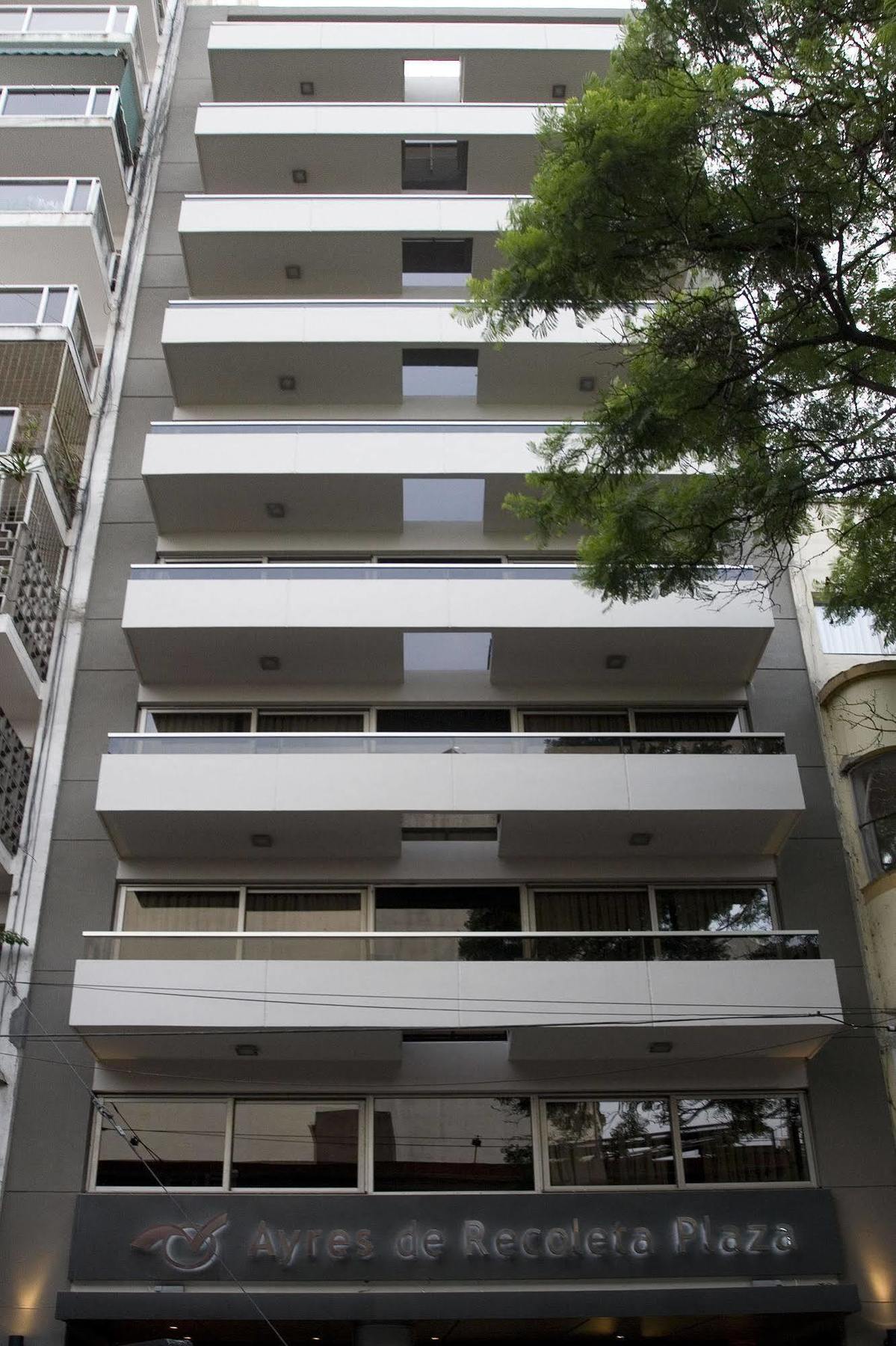 Guido 1980 By Ayres Recoleta