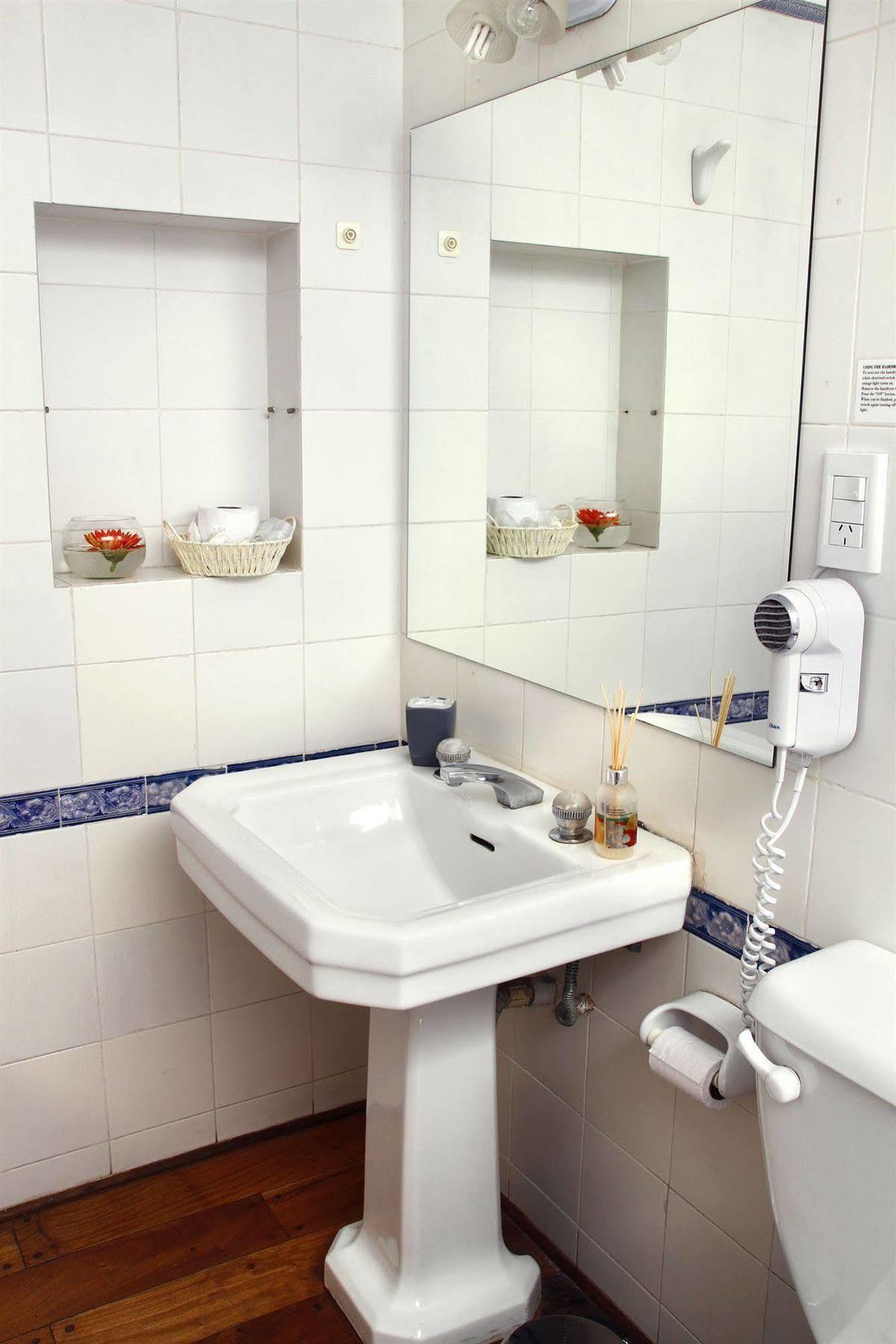 Jam Boutique Hotel 3*