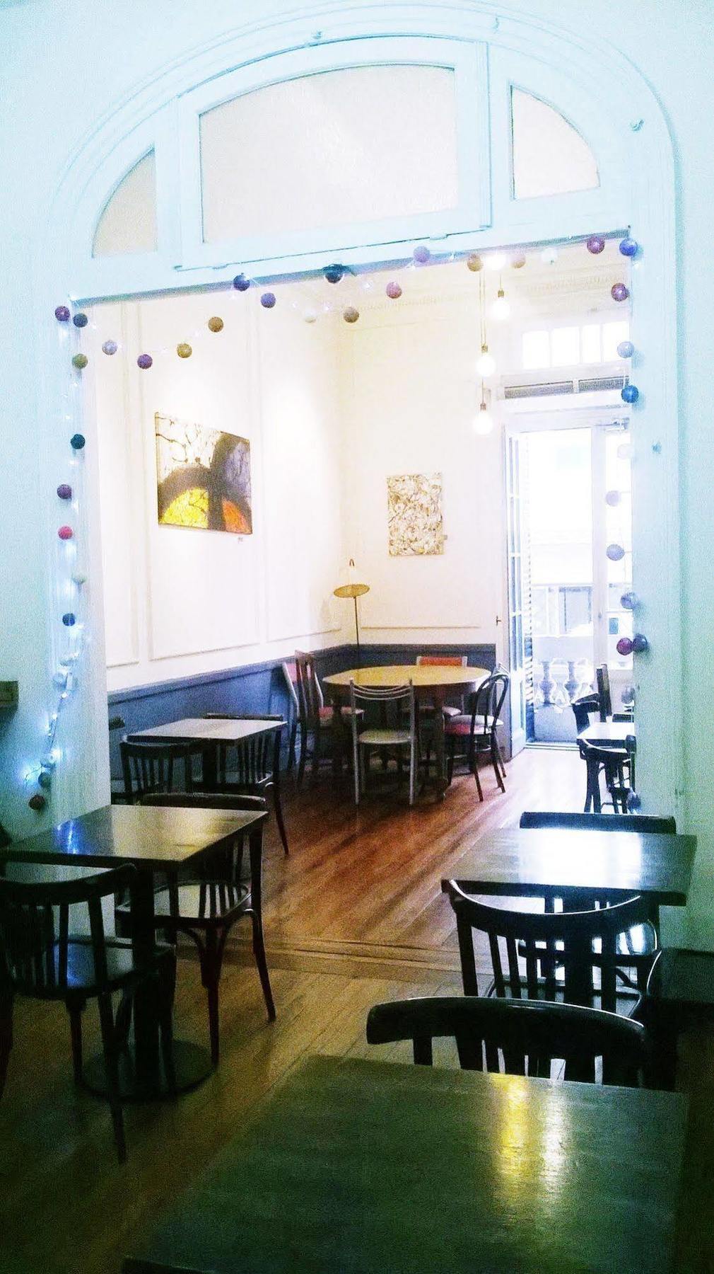 Urban 011 Hostal