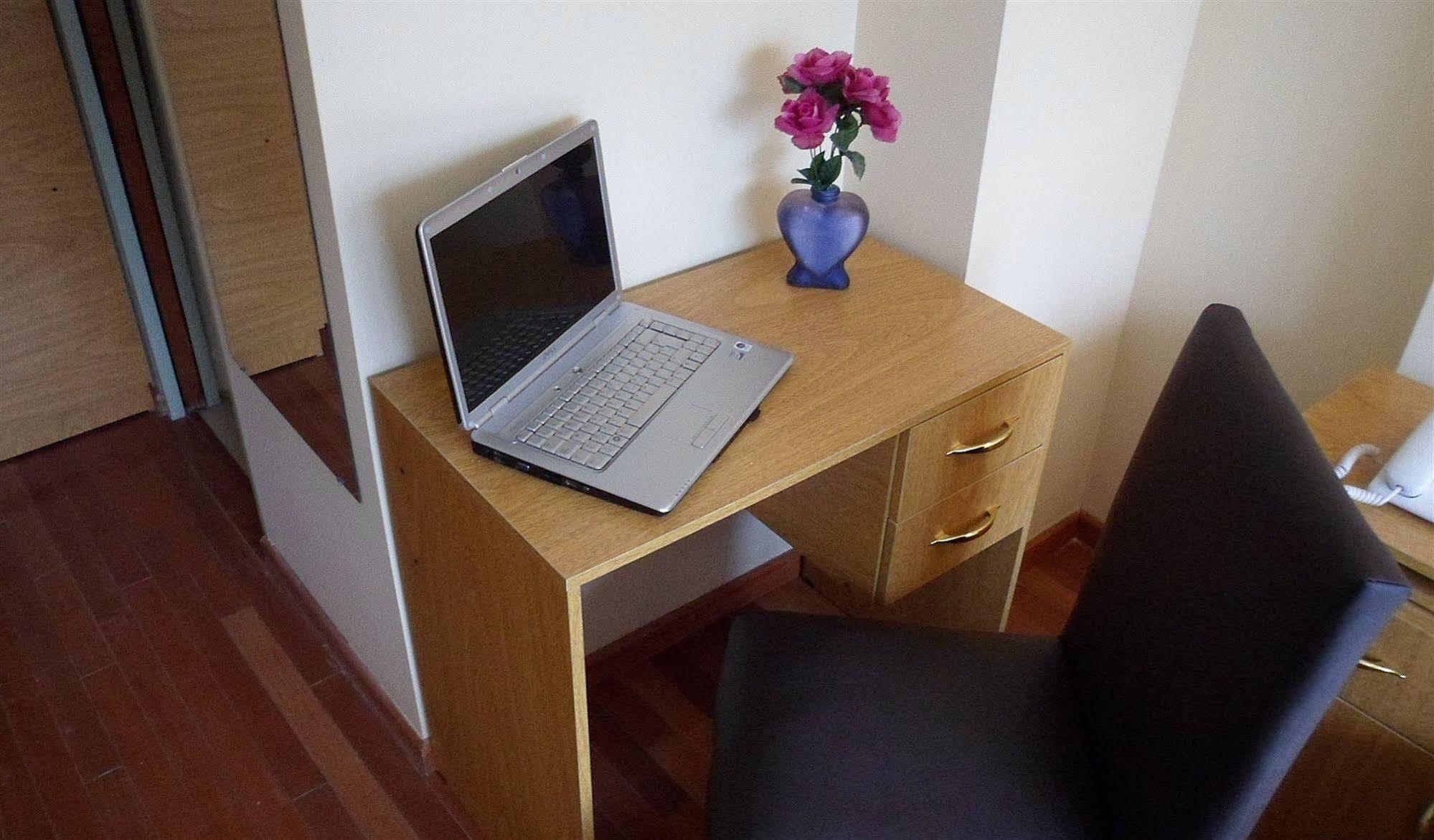 Juramento De Lealtad Townhouse Hotel 3*