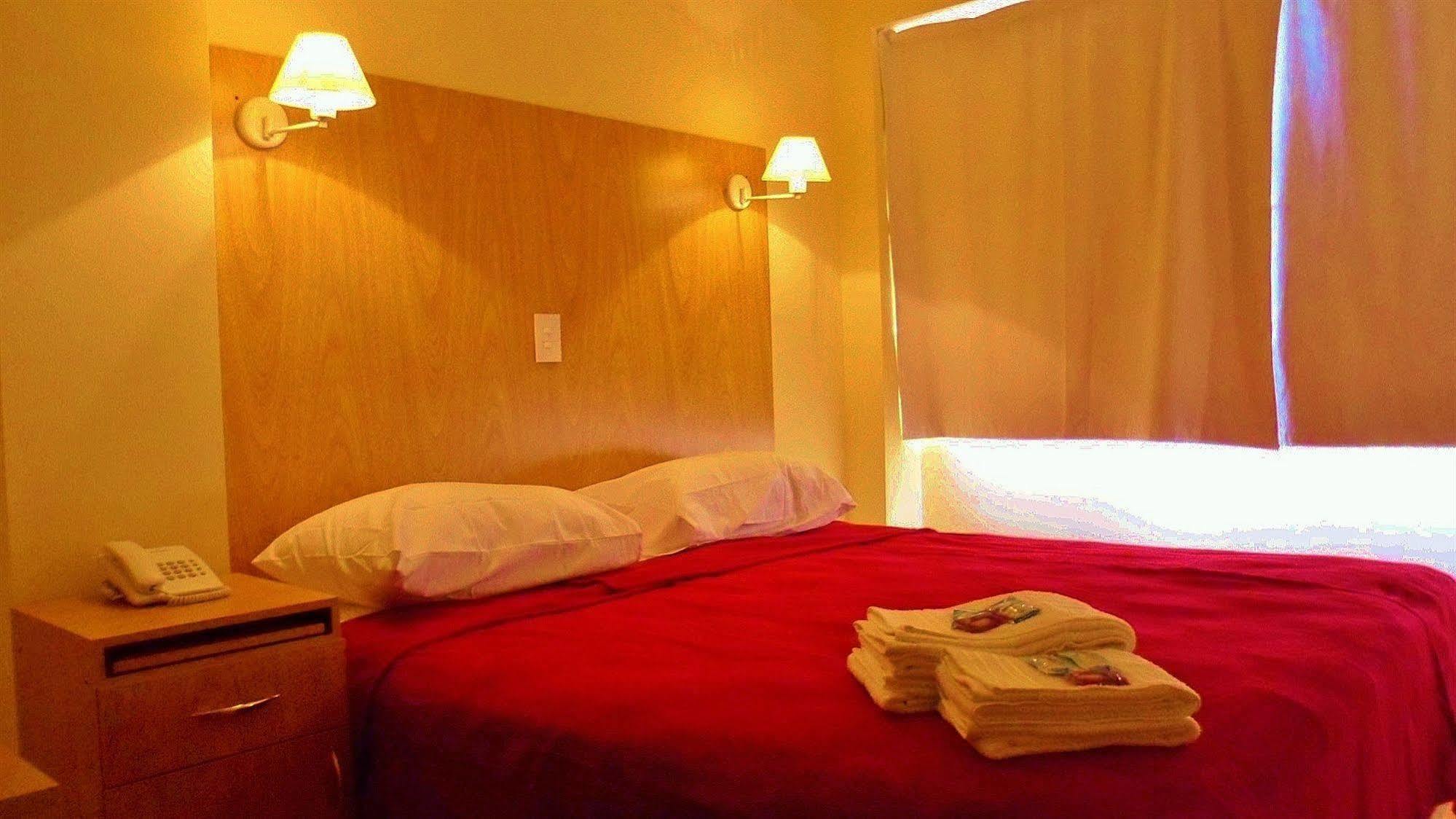 Juramento De Lealtad Townhouse 3* Buenos Aires