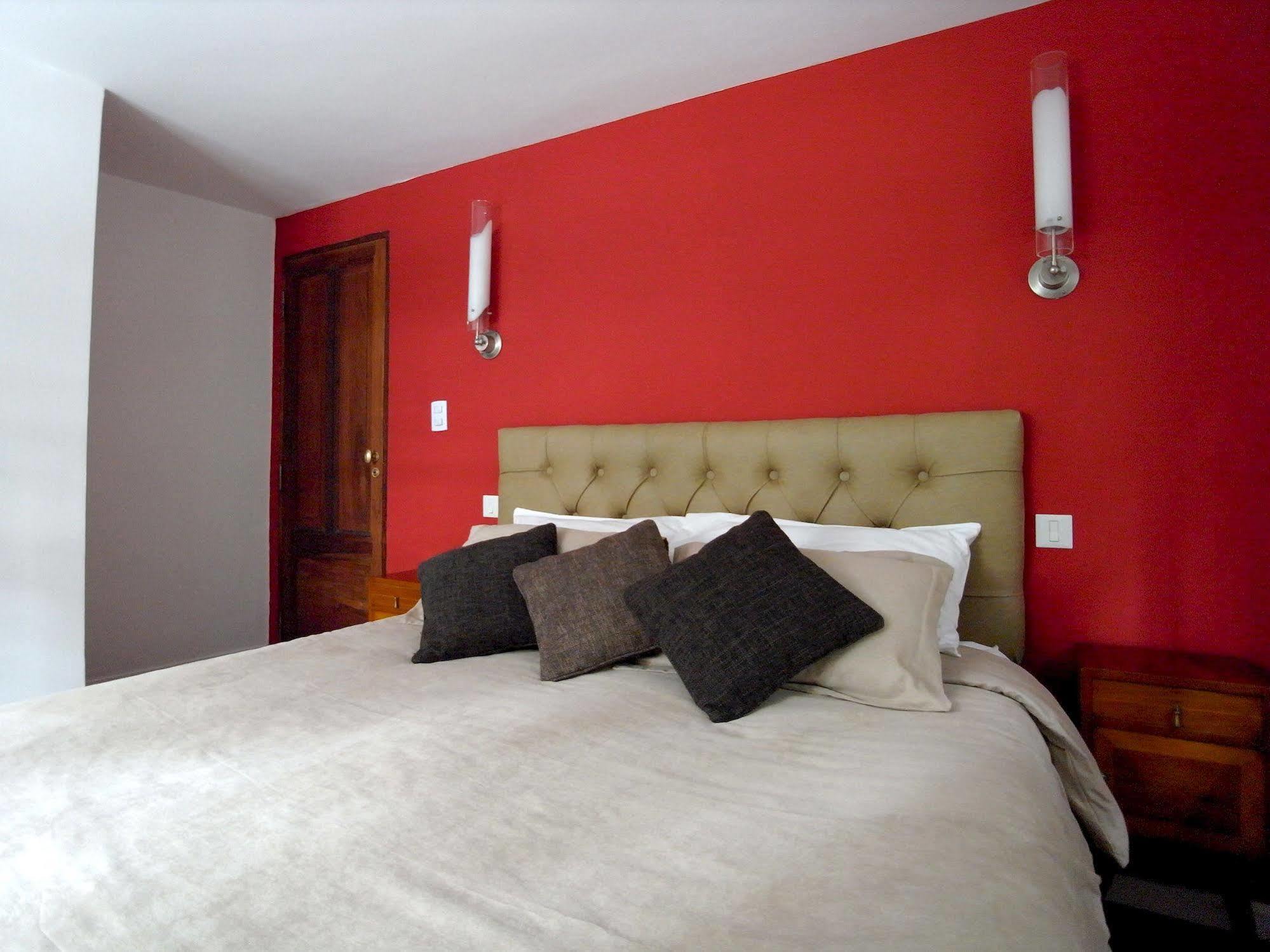 Le Petit Palais Bed & Breakfast 3*