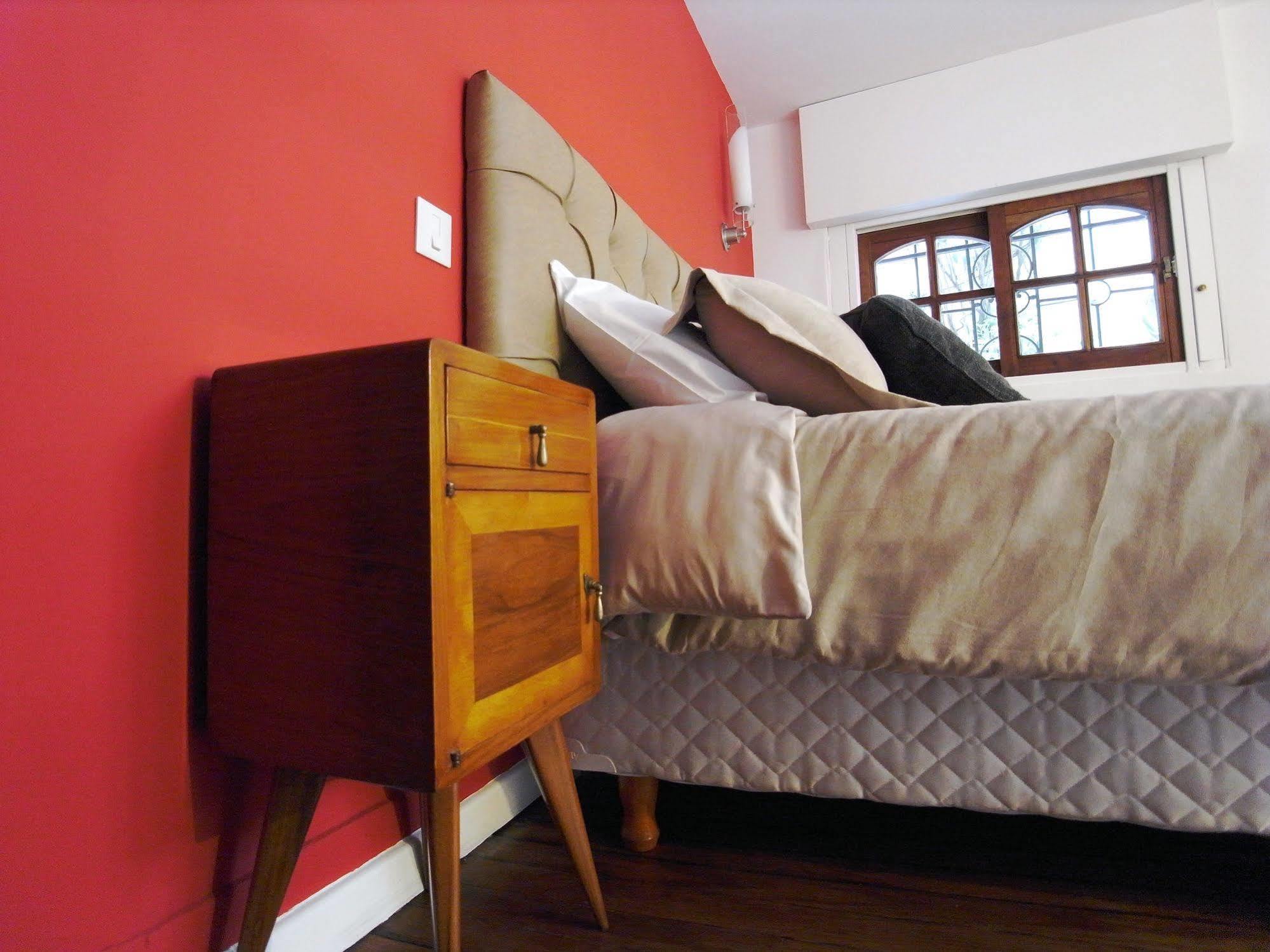 Le Petit Palais Bed & Breakfast