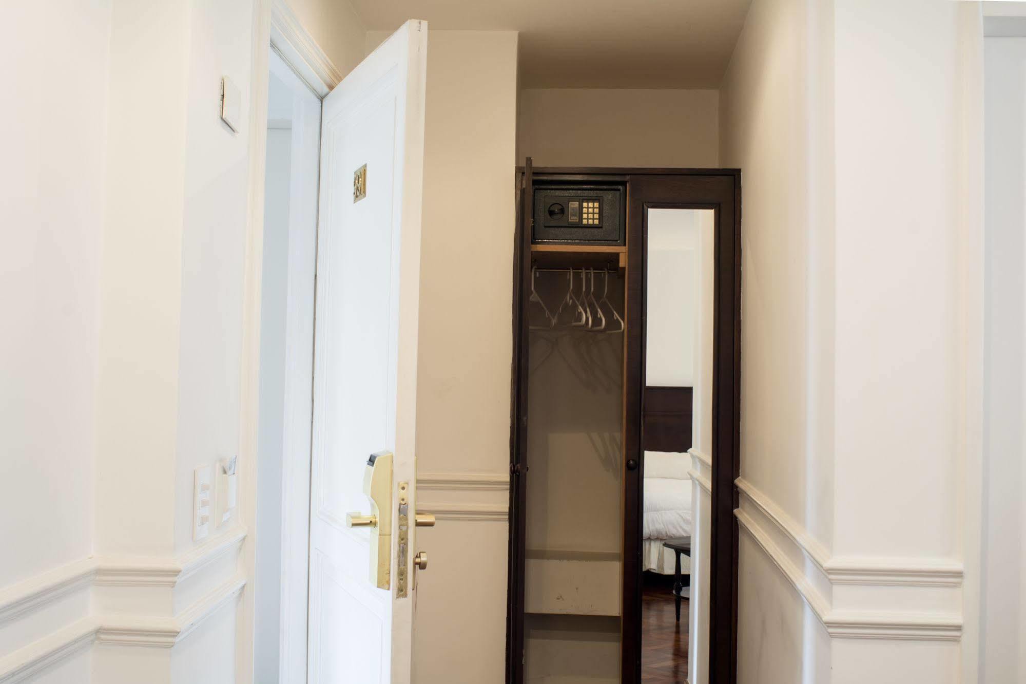 San Antonio Hotel 3*