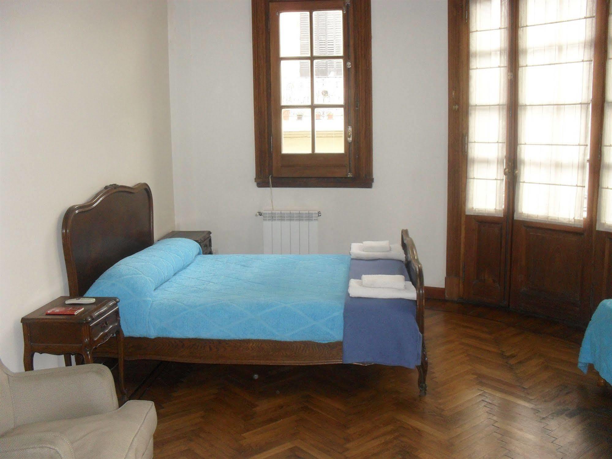 Che Argentina Hostel