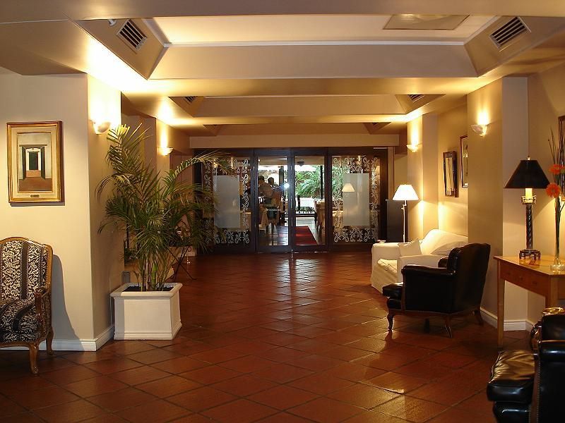 Hotel Loi Arenales