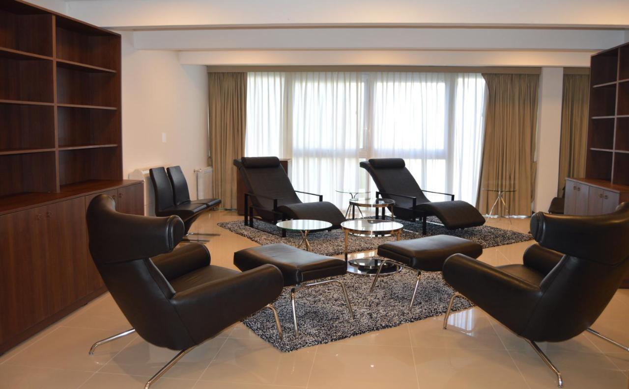 Hotel 6 De Octubre 3*