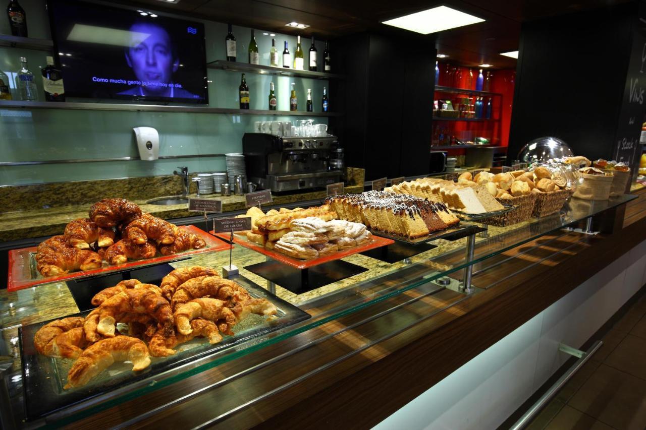Ibis Congreso Hotel 3*