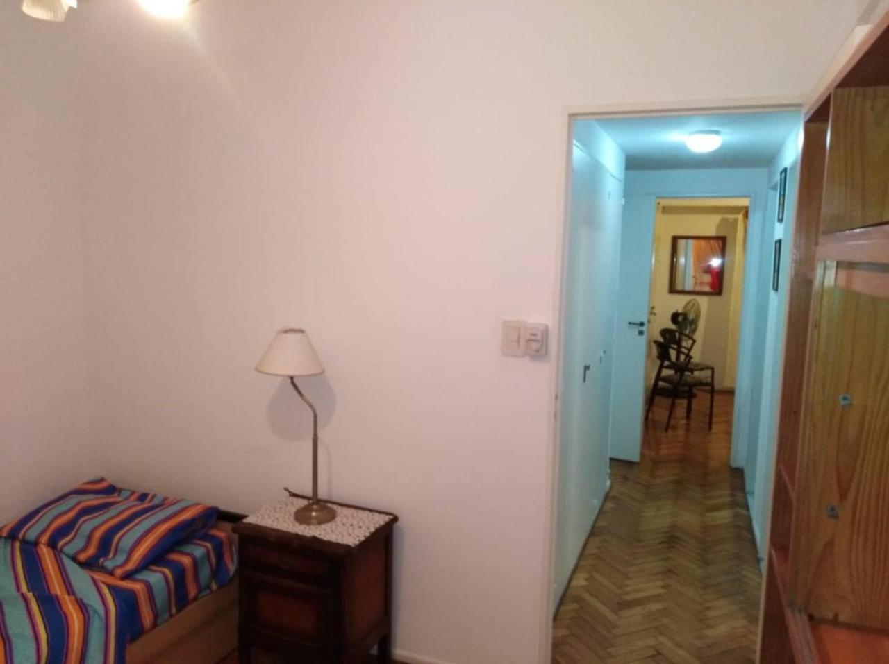 Confortable Dpto ,100 M2, Cochera En El Edificio Gratis , Balcon Grande A La Calle, Cerca Movistar Arena *