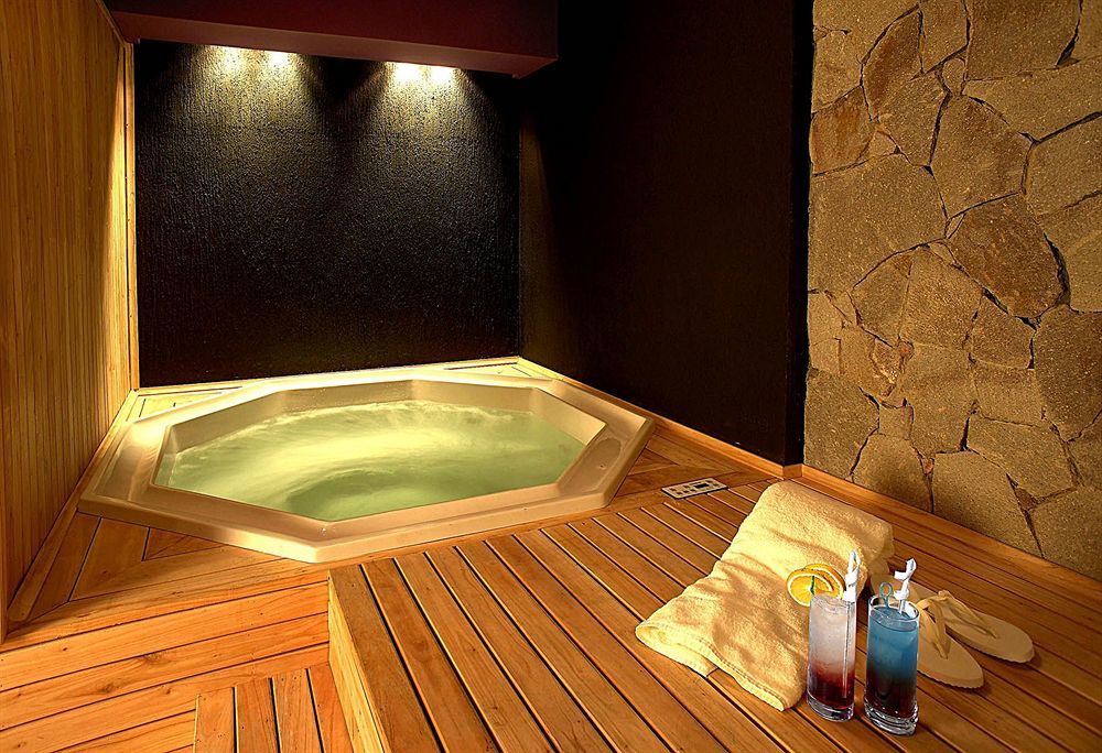 Globales Republica Hotel 4*