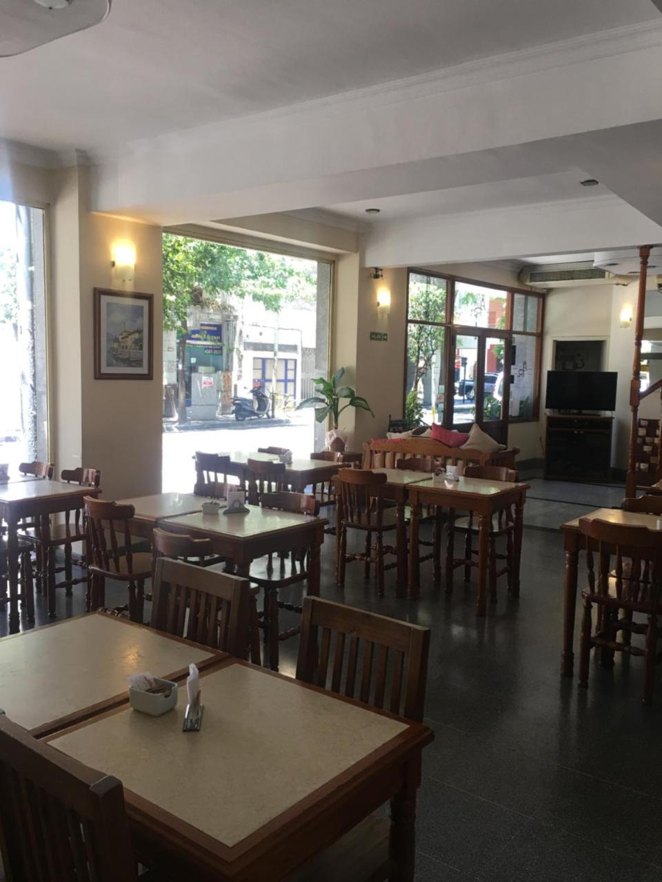 Rey 3* Buenos Aires
