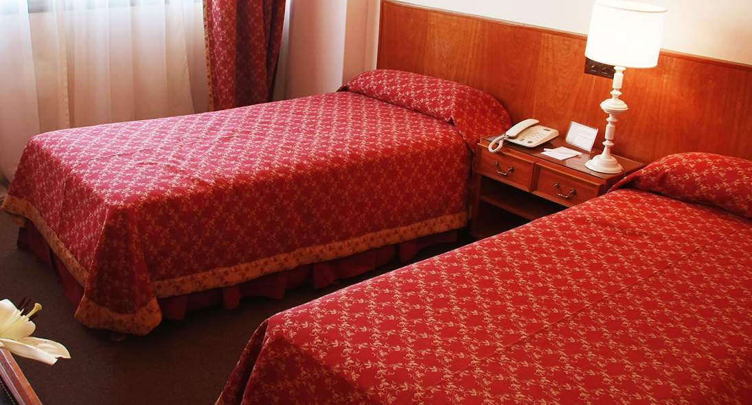 Grand King Hotel 4*