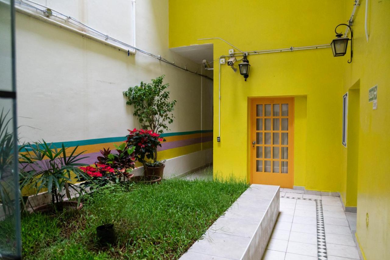 Hostal Master Borges *