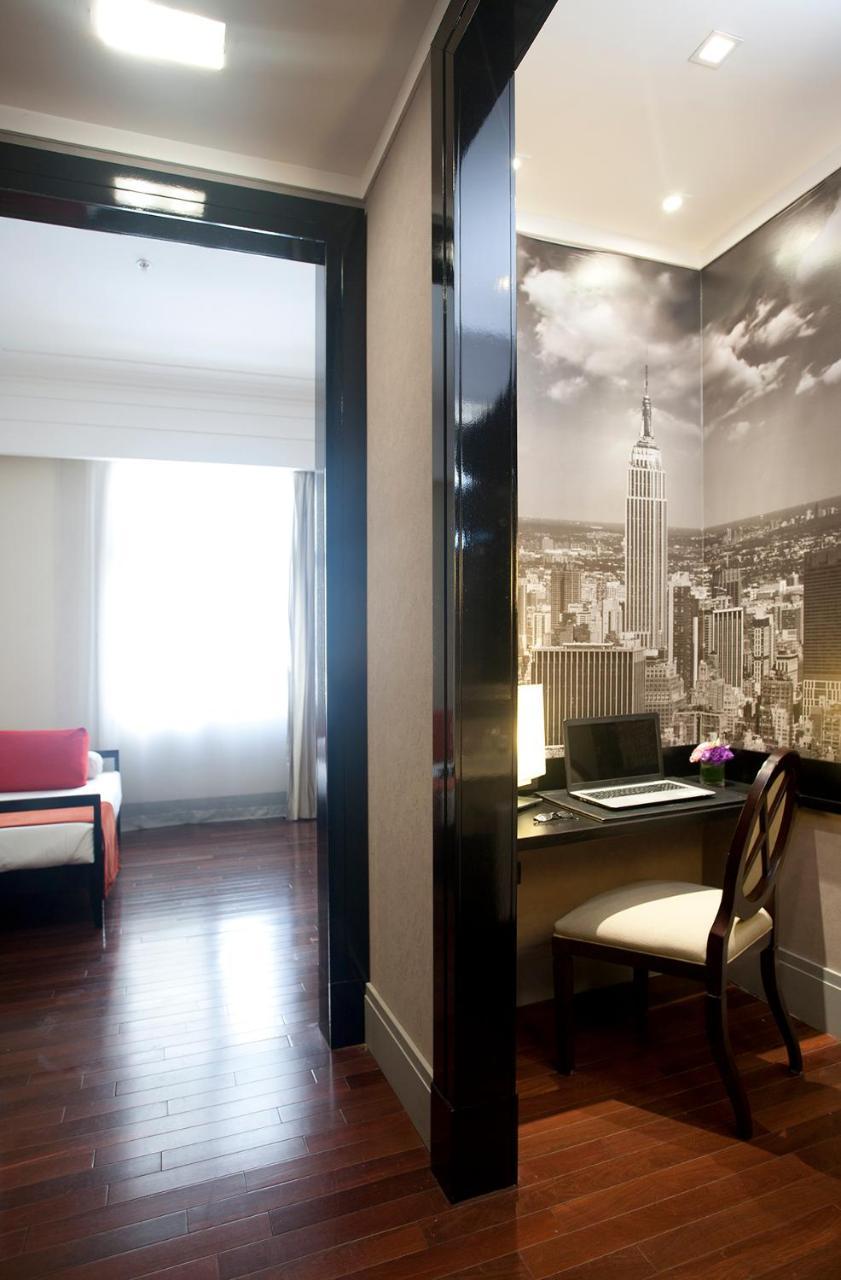 Hotel Savoy