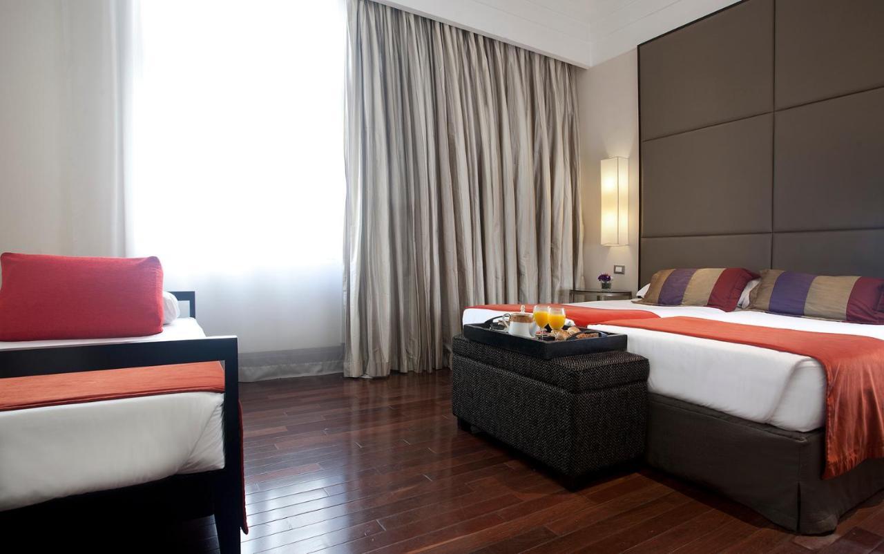 Savoy Hotel 4*