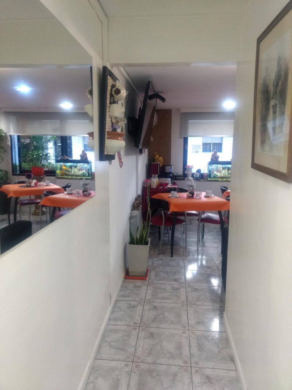 Aparthotel Leon Imperial 2*