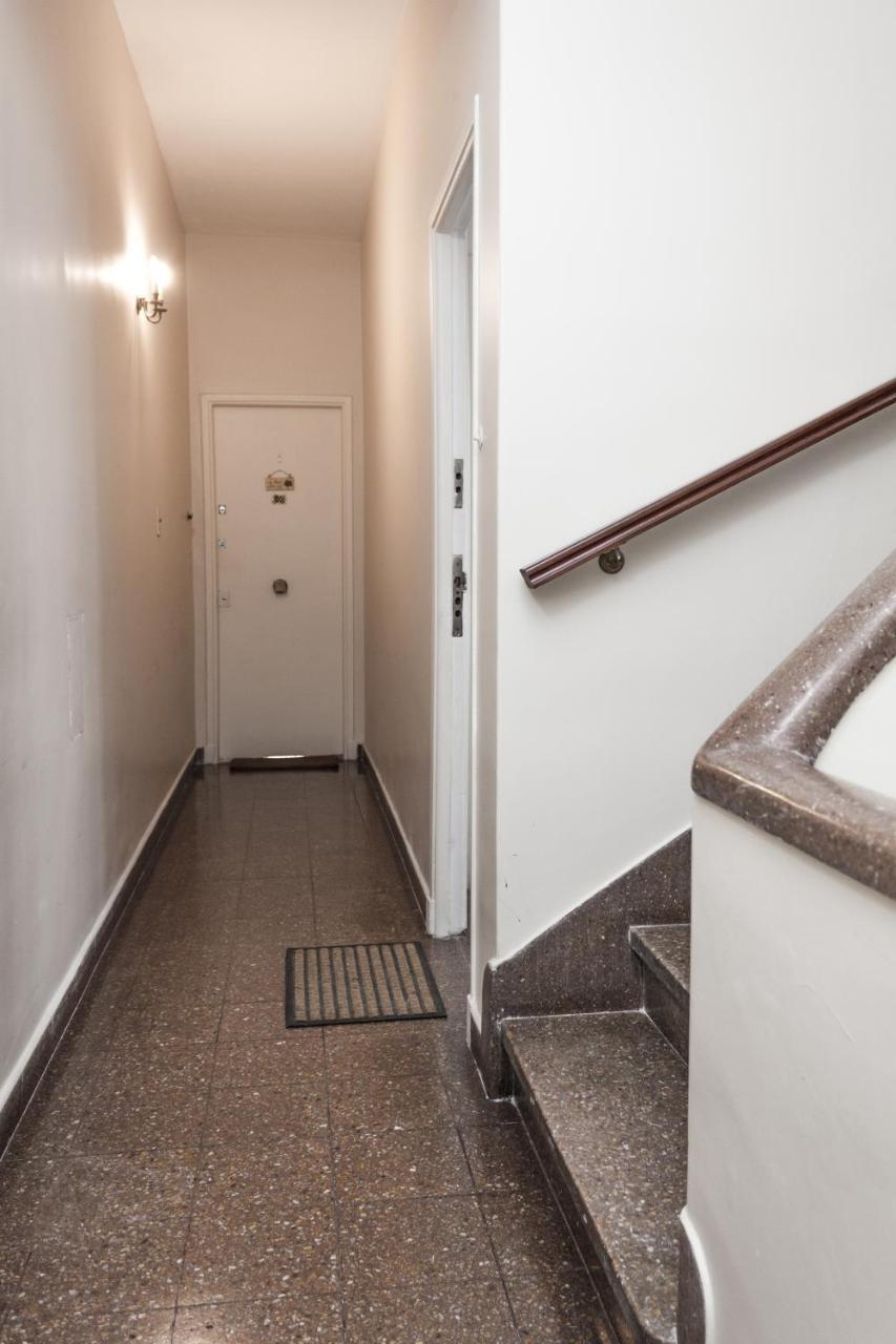 Recoleta - 2do Piso Por Escalera - Buenos Aires