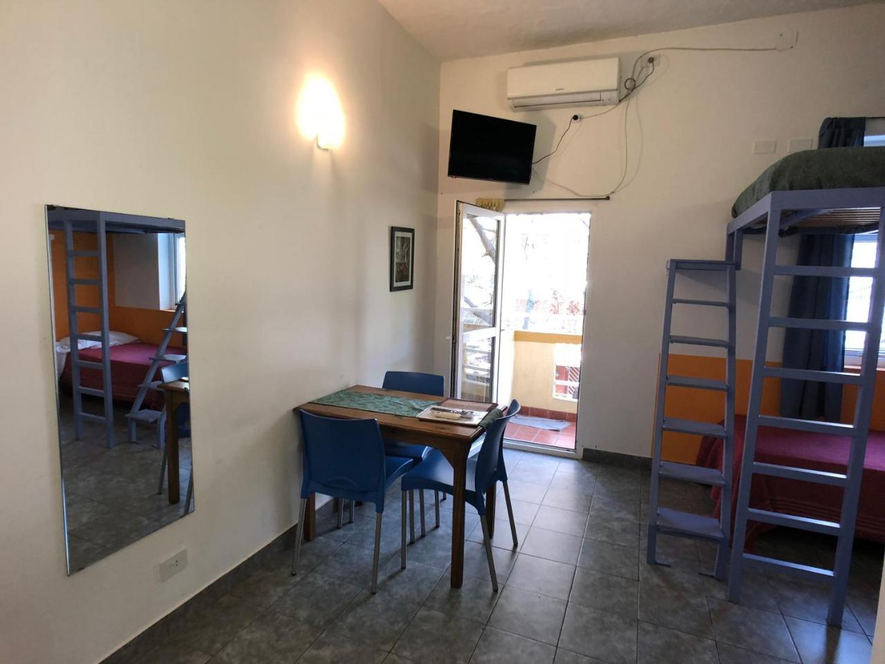 Apartment Crespo Arena *