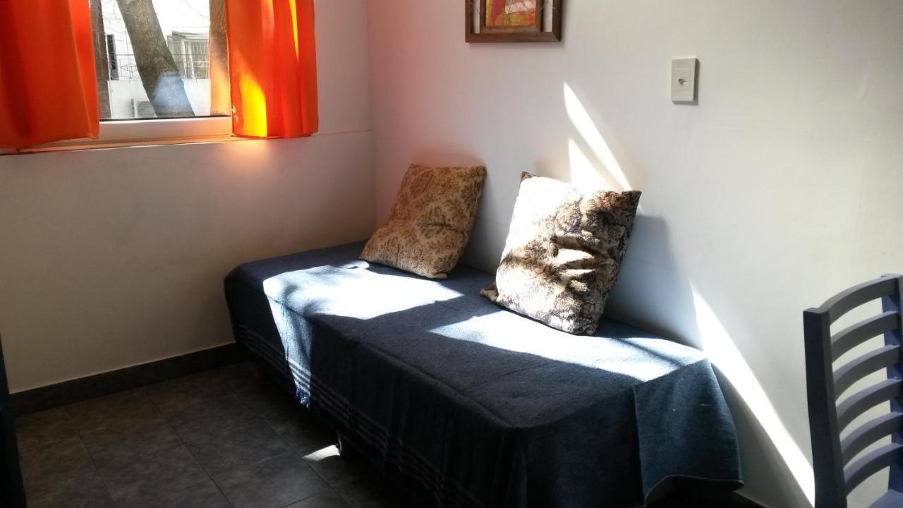 Crespo Arena Apartment