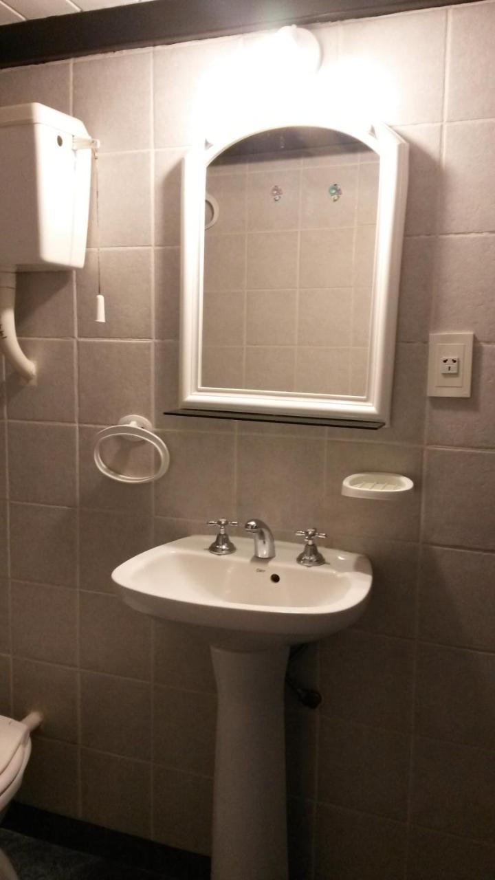 Crespo Arena Apartment *