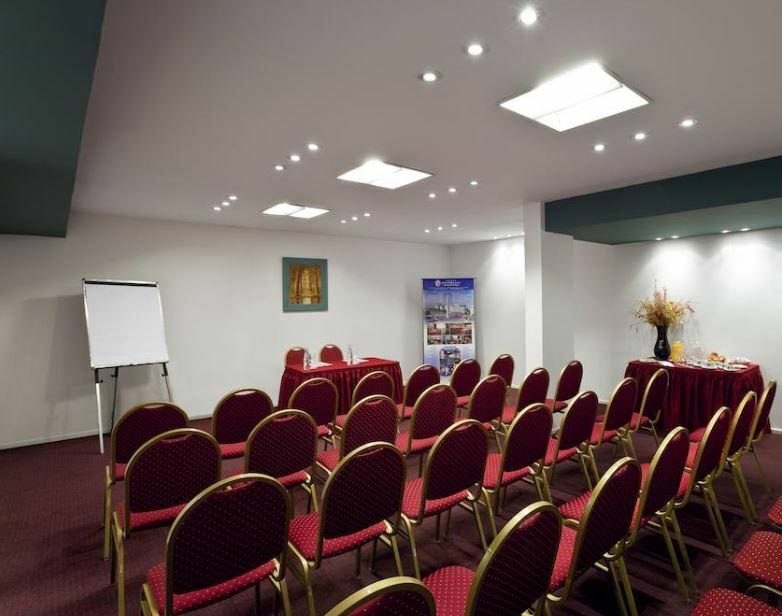 Globales Republica Hotel 4*