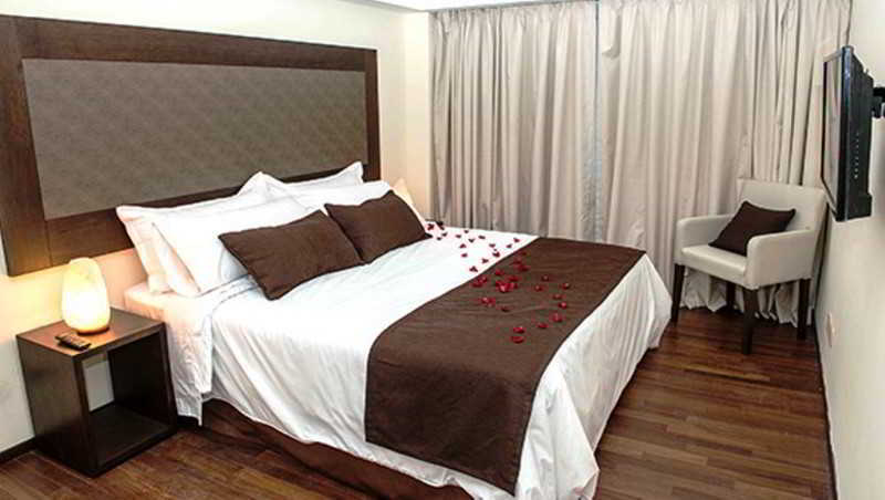 Park Royal Hotel 3*