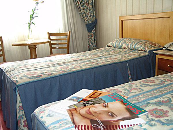 Embajador Hotel 3*