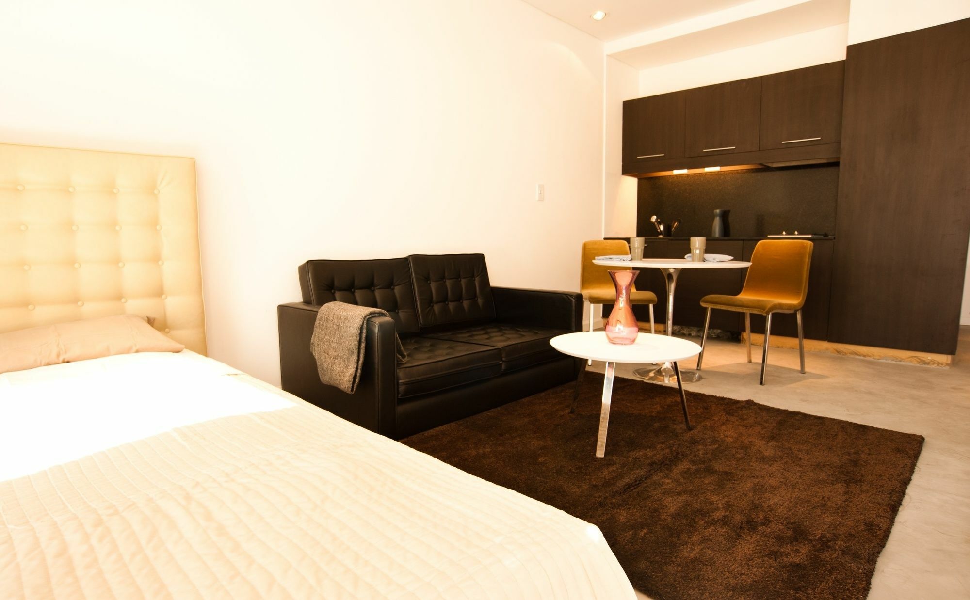 Checkin Apartment