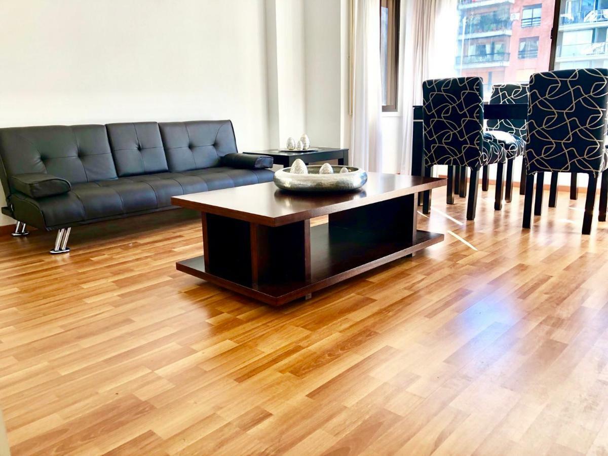 Arce 755 - Modern & Bright - Canitas - Location