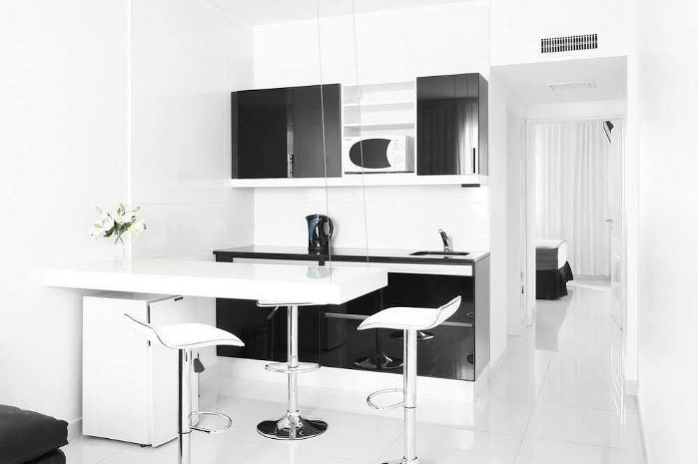 Cyan Recoleta 4*