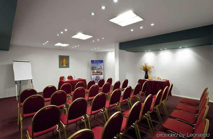 Hotel Globales Republica 4*