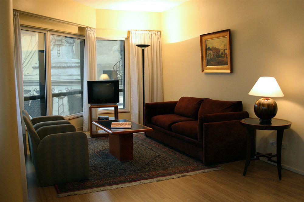 Park Royal Hotel