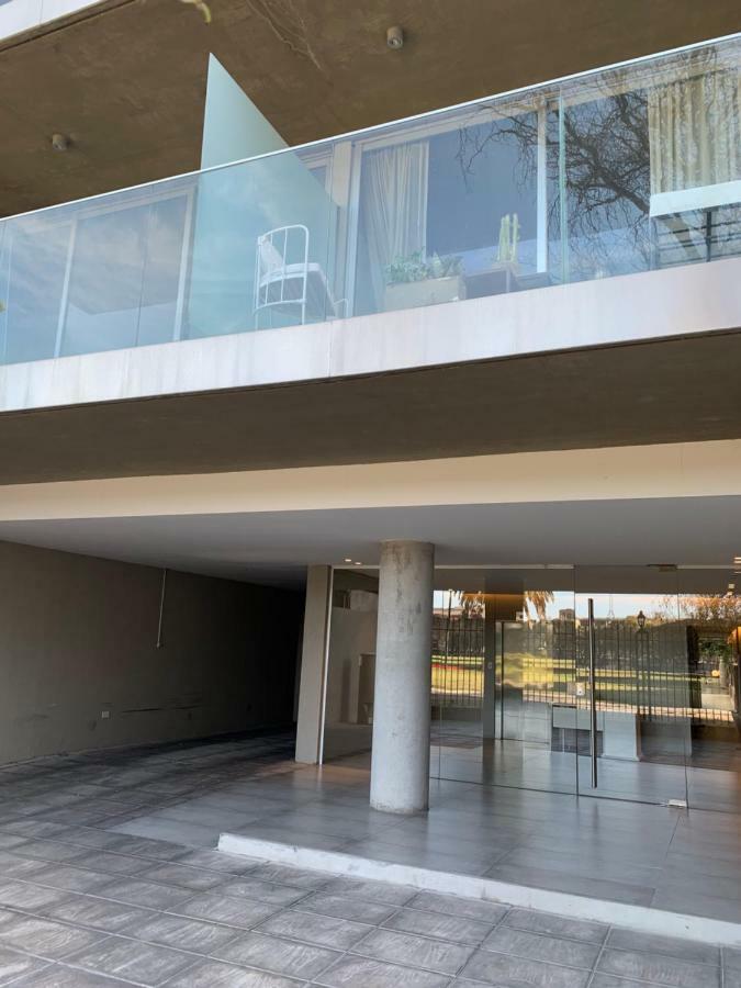 Frente Al Polo Apartments. Canitas Apartment Buenos Aires