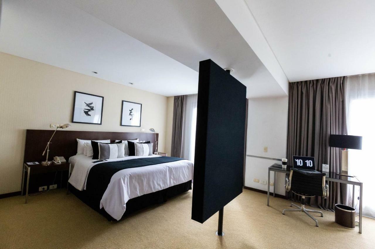 Hotel 474