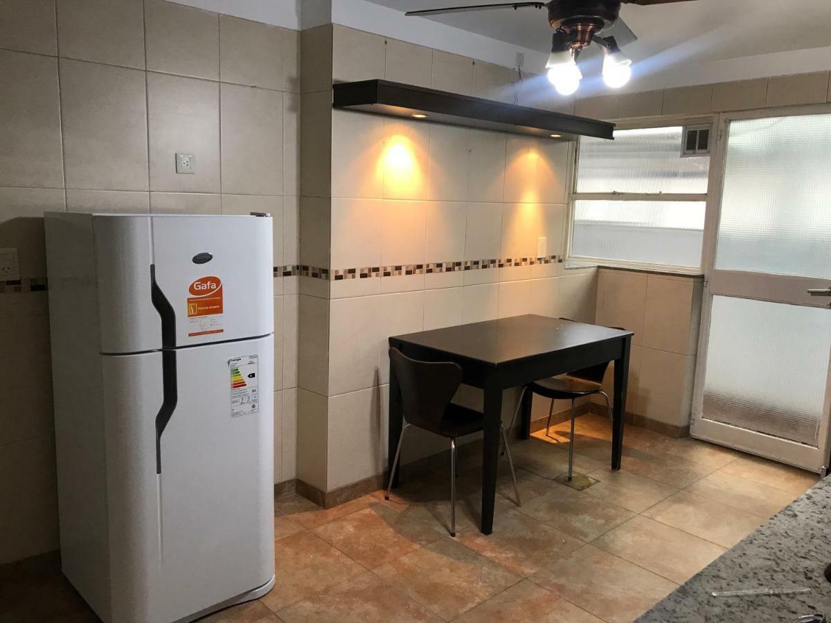 Cabildo Y Juramento Con Parrilla Apartment