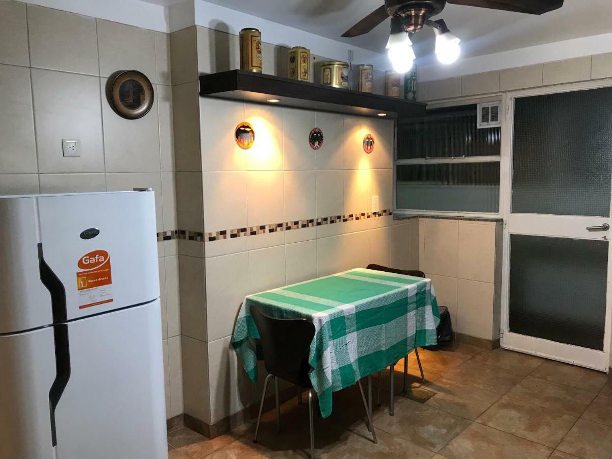 Cabildo Y Juramento Con Parrilla Apartment