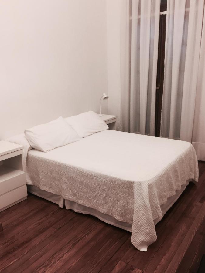 Dos Ambientes Amplios Y Luminosos En Recoleta * Buenos Aires