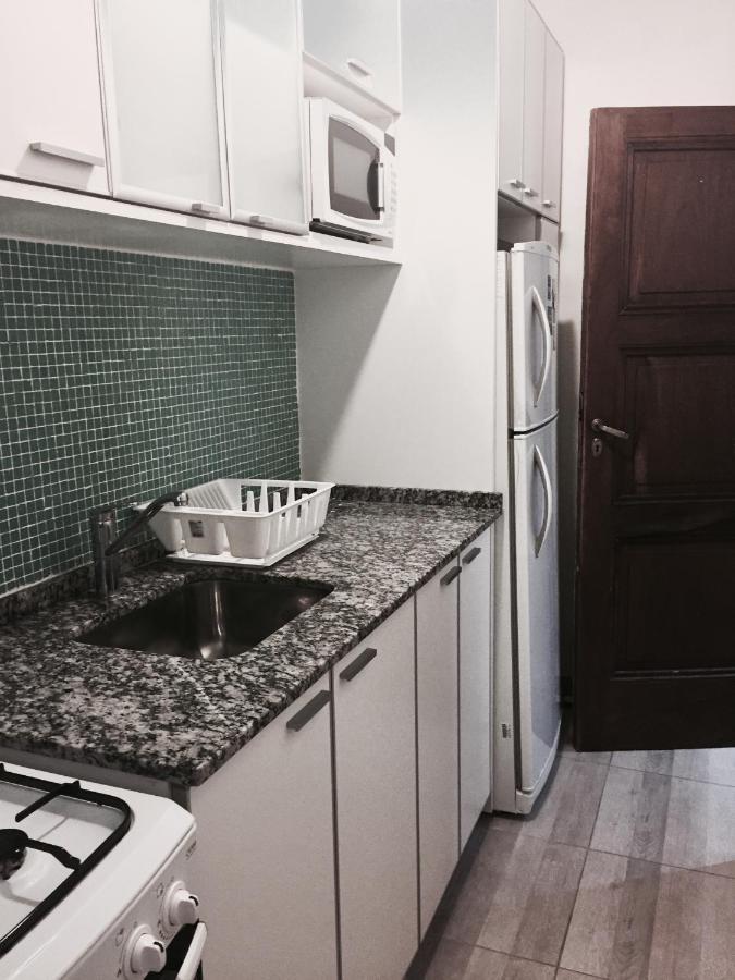 Apartamento Dos Ambientes Amplios Y Luminosos En Recoleta Buenos Aires
