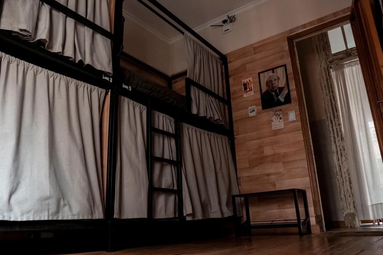 Che Juan Ba Hostel *