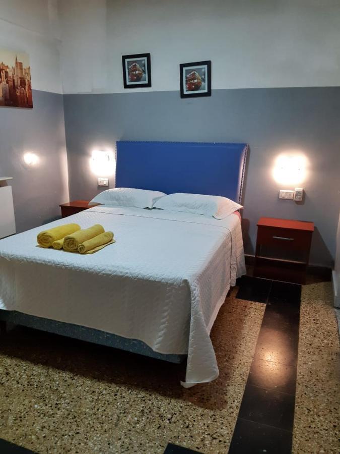 Leon Imperial Aparthotel 2*