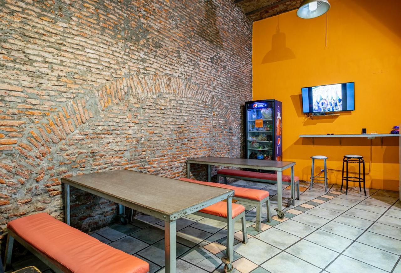 Granados Hostel