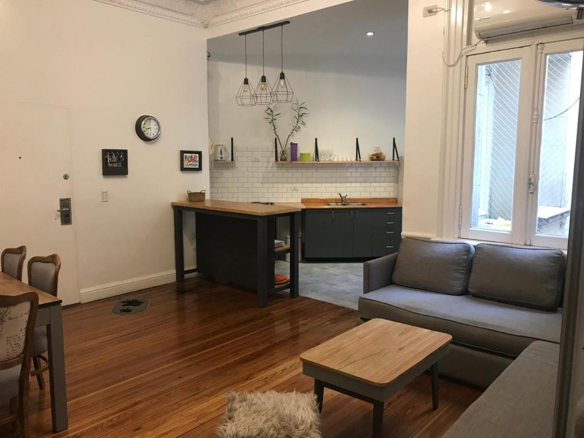 Apartment Beautiful Classic Style In Downtown *