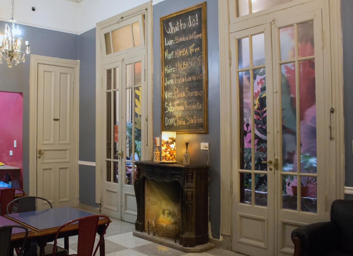 Hostel Voyage Recoleta