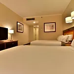 Holiday Inn Express Puerto Madero By Ihg